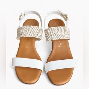 Italian Shoemakers Rylah Chevron Sandals White Natural Woven Strap Buckle Sz 7.5